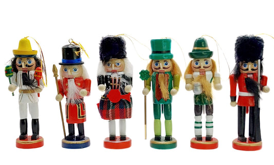 Christmas Nutcracker Set. Wizardi Classic Wooden Festive Decoration F07M14-9-N01612-0